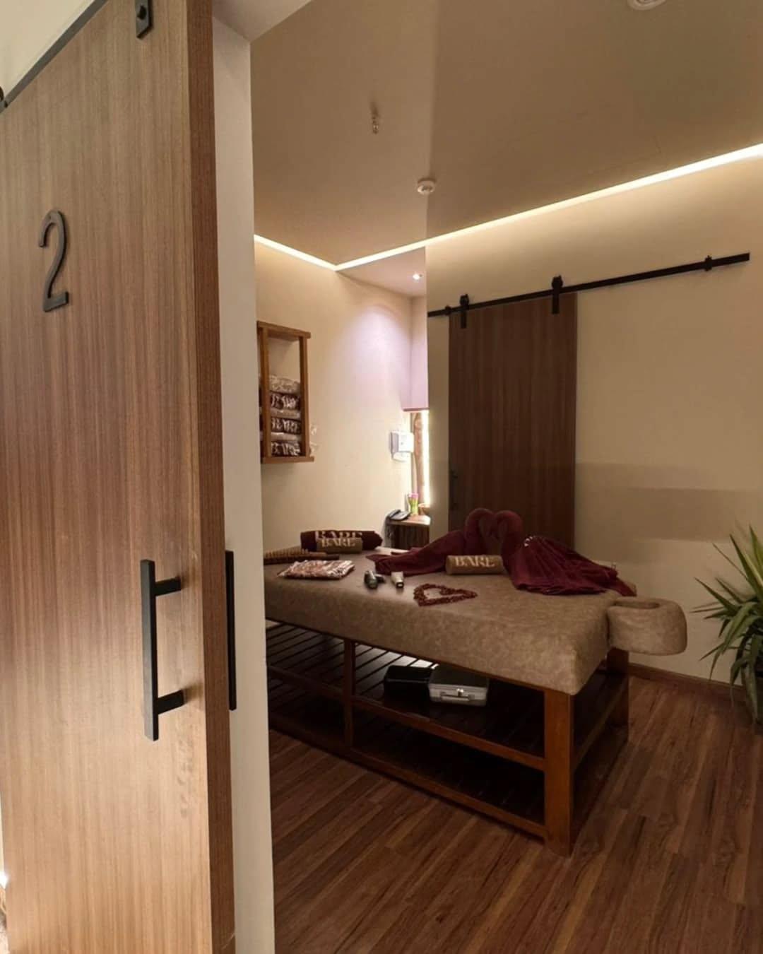 Bare Spa 6