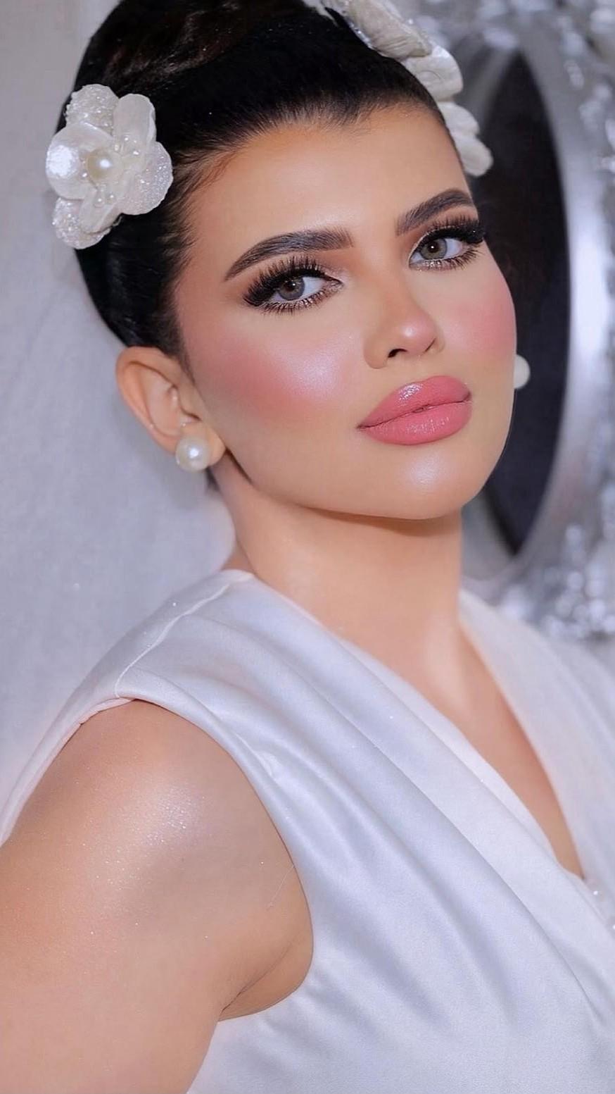 Yara Medhat 23