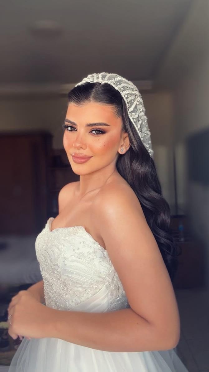 Yara Medhat 25