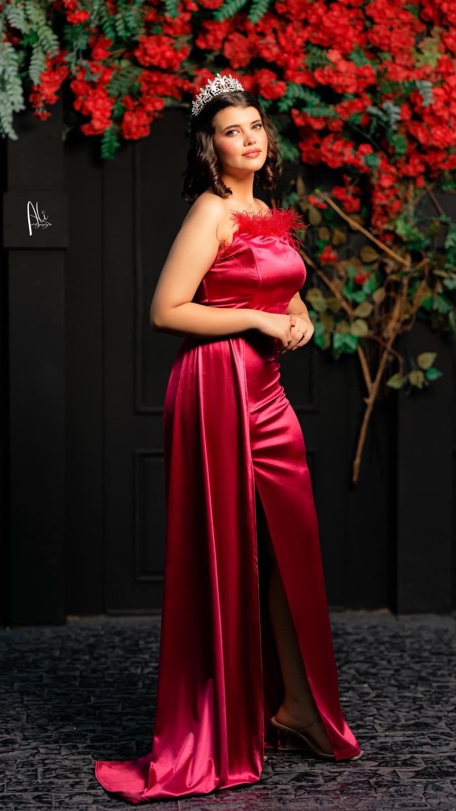 Yara Medhat 30